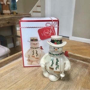 Lenox Holiday Winter Friends Snowman Figurine
